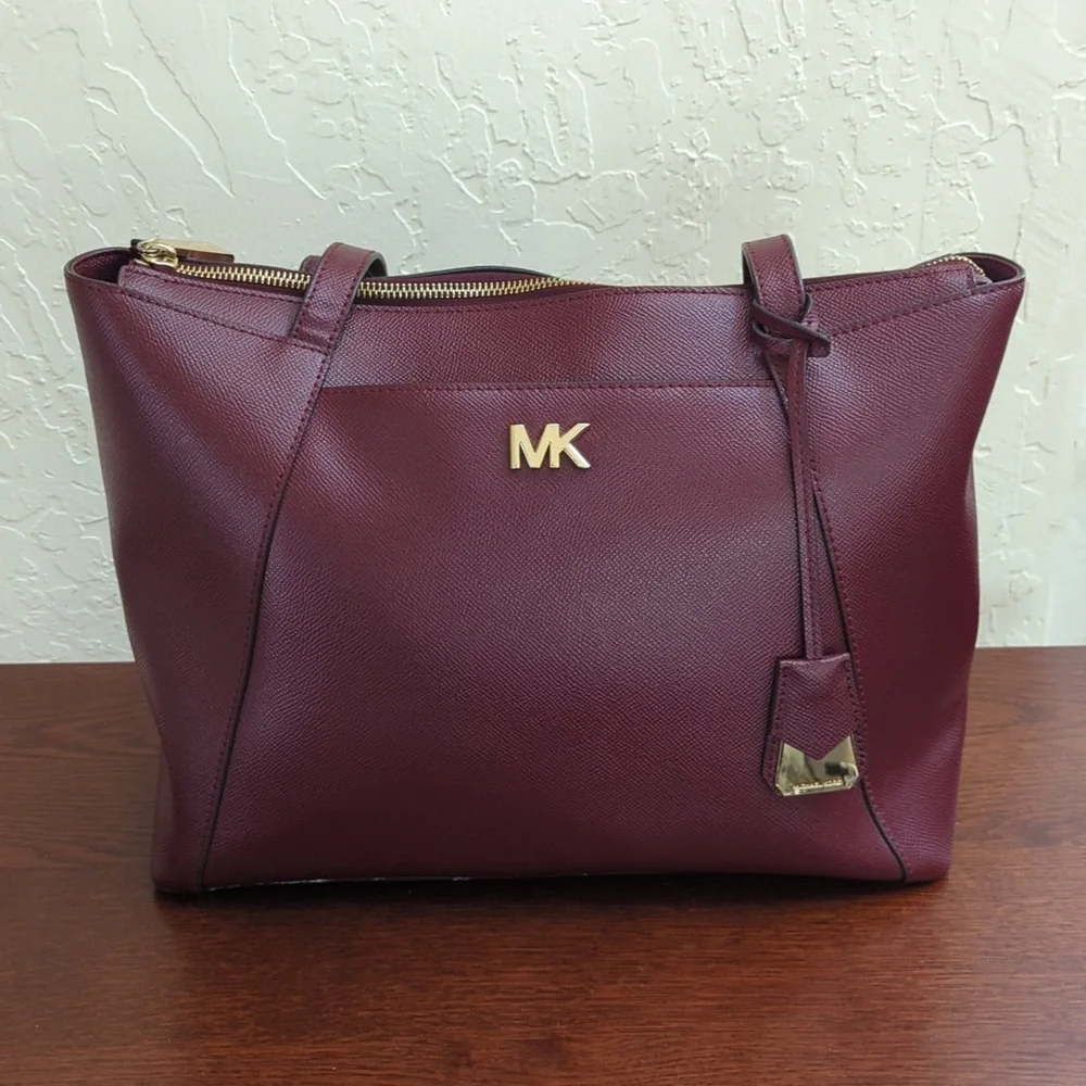 MICHAEL Michael Kors Oxblood Maddie Medium Crossgrain Leather Tote Bag - Picture 2 of 15